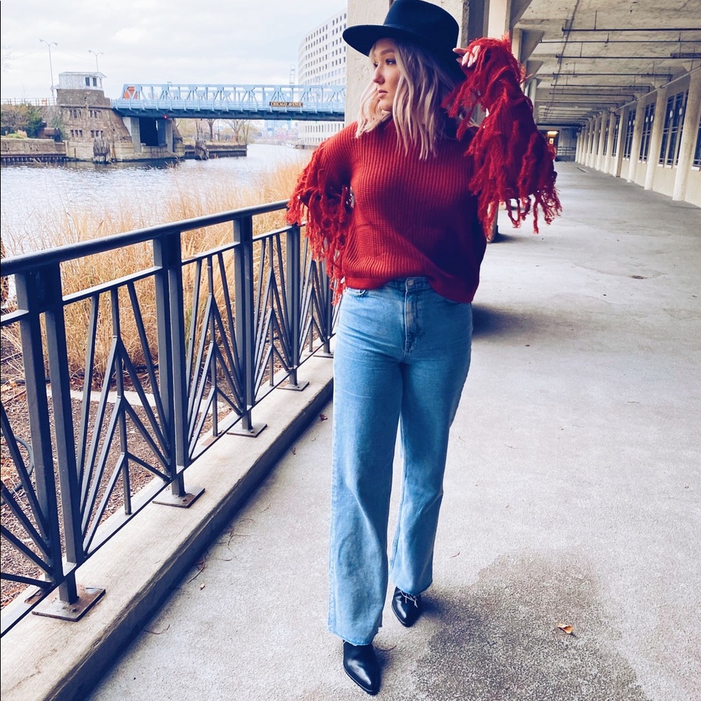 Fringe sweater